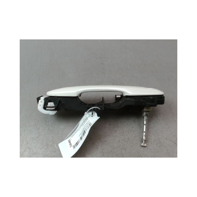 POIGNEE EXTERIEURE PORTE AVANT GAUCHE TOYOTA COROLLA 2004-