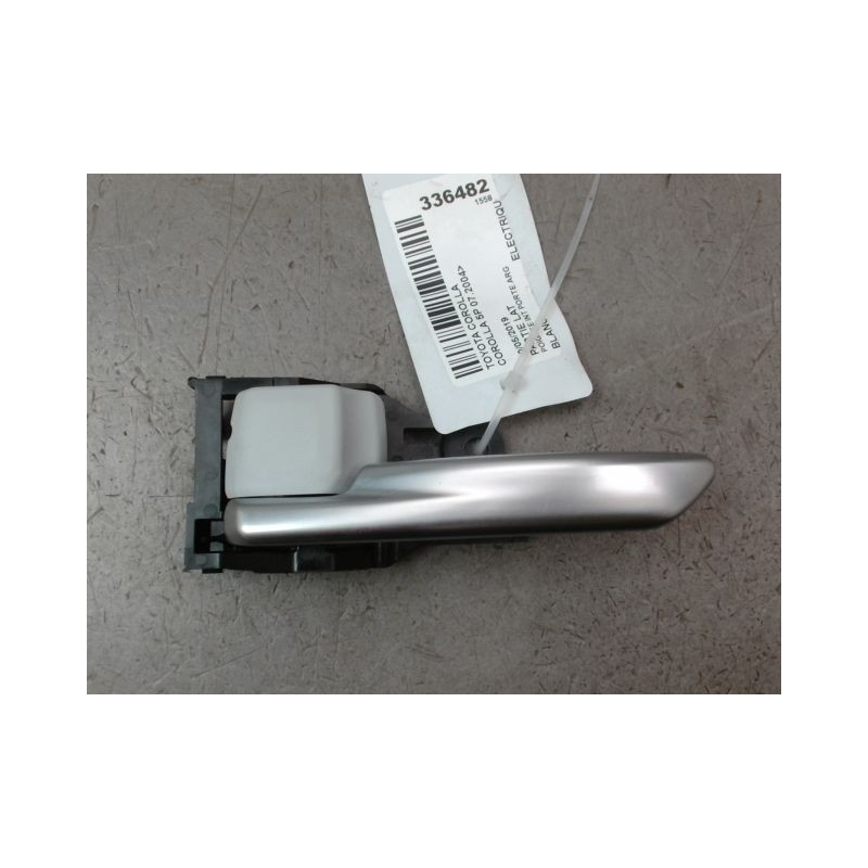 POIGNEE INTERIEURE PORTE ARRIERE GAUCHE TOYOTA COROLLA 2004-