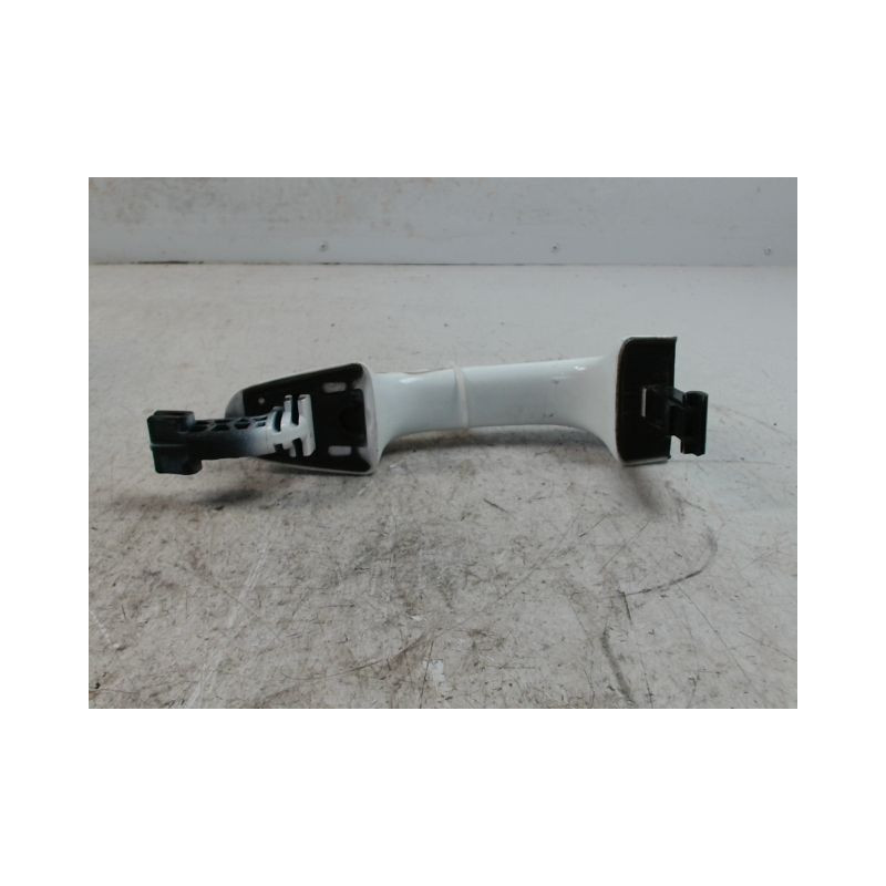 POIGNEE EXTERIEURE PORTE AVANT GAUCHE FORD FIESTA 2010-