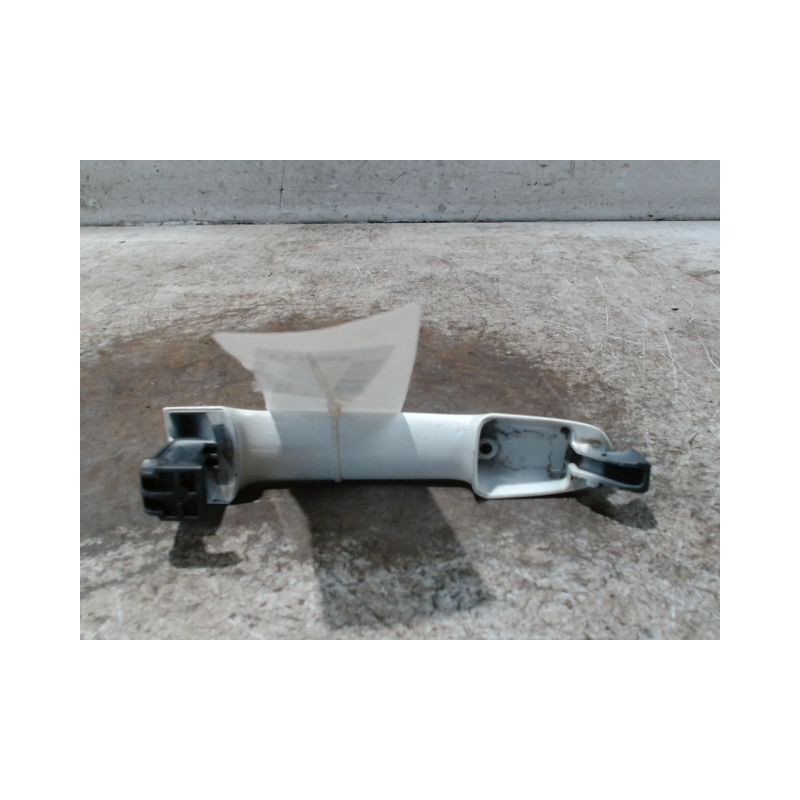 POIGNEE EXTERIEURE PORTE AVANT DROIT CITROEN C1 3P