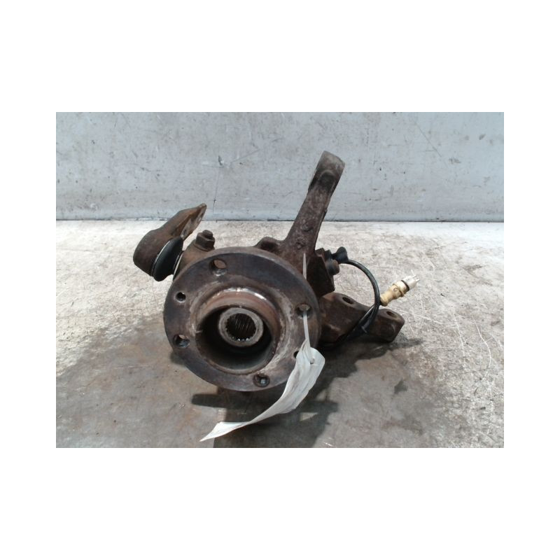 PIVOT AVANT DROIT RENAULT TWINGO PH.3 2000-2007