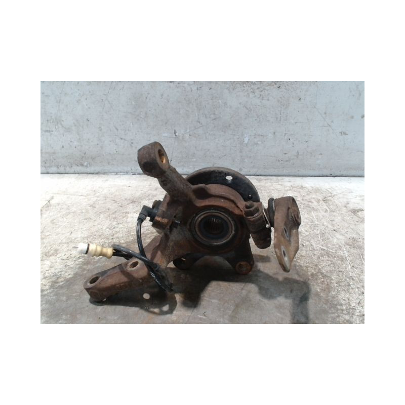 PIVOT AVANT DROIT RENAULT TWINGO PH.3 2000-2007