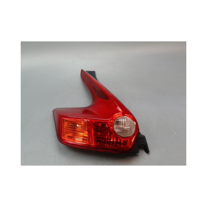 FEU ARRIERE GAUCHE  NISSAN JUKE Phase 1 2010-...
