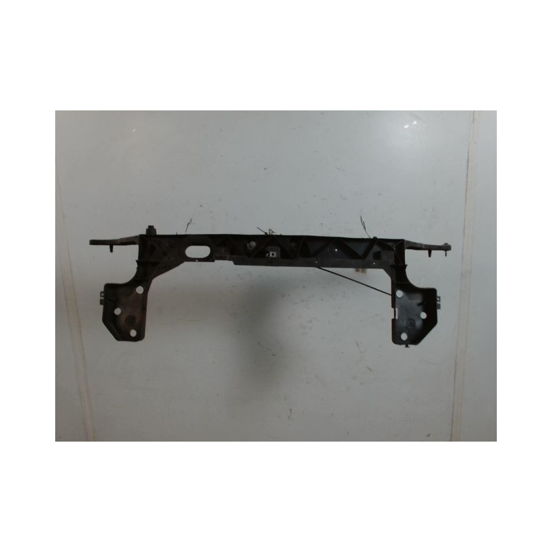 FACE AVANT RENAULT CLIO