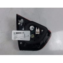 FEU ARRIERE INTERIEUR DROIT KIA RIO 2005-