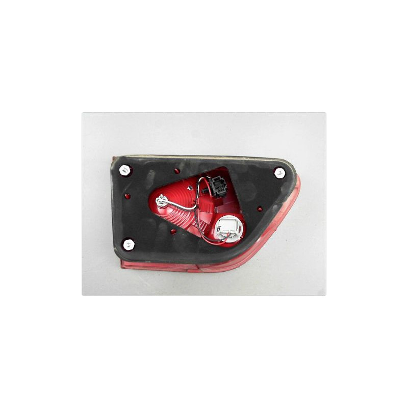 FEU ARRIERE INTERIEUR DROIT SEAT ALTEA XL 06-09