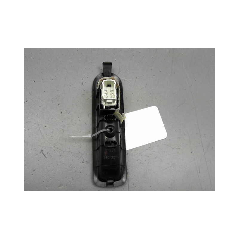 COMMANDE LEVE-GLACE PORTE ARG RENAULT SCENIC MONOSP. II Phase 2 2006-2009