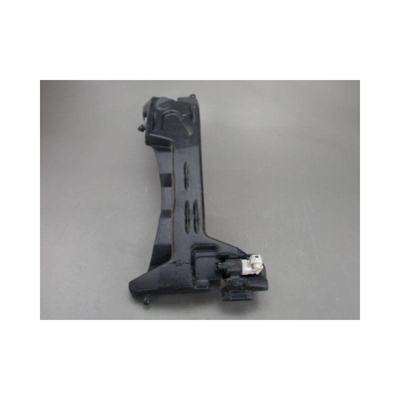 RESERVOIR LAVE-GLACE AVANT CITROEN C4