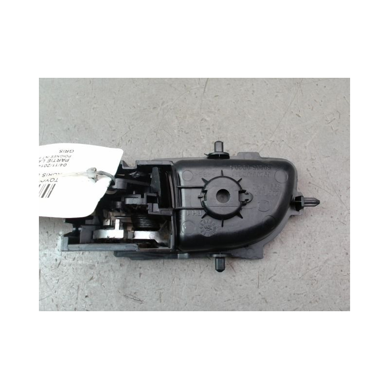 POIGNEE INTERIEURE PORTE AVANT DROIT TOYOTA AURIS 2010-
