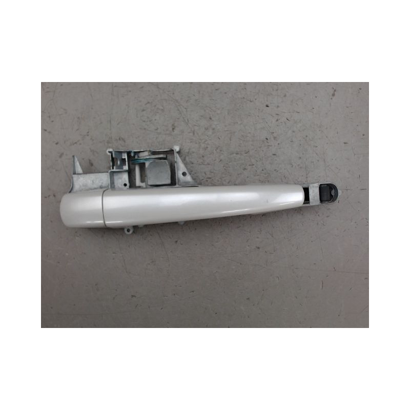 POIGNEE EXTERIEURE PORTE AVANT DROIT PEUGEOT 208