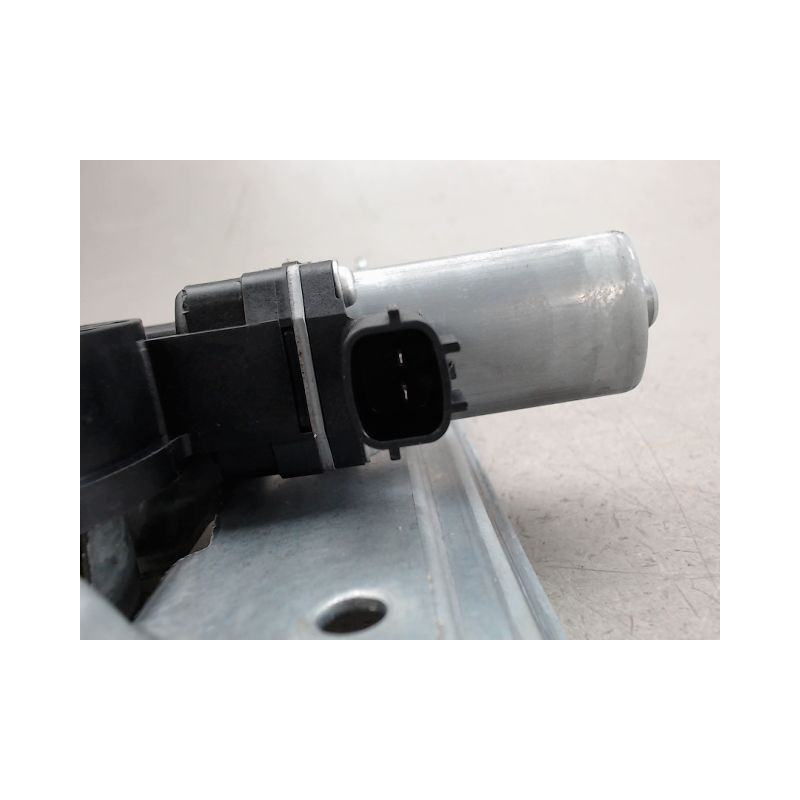 MECANISME LEVE-GLACE AVANT DROIT RENAULT CLIO