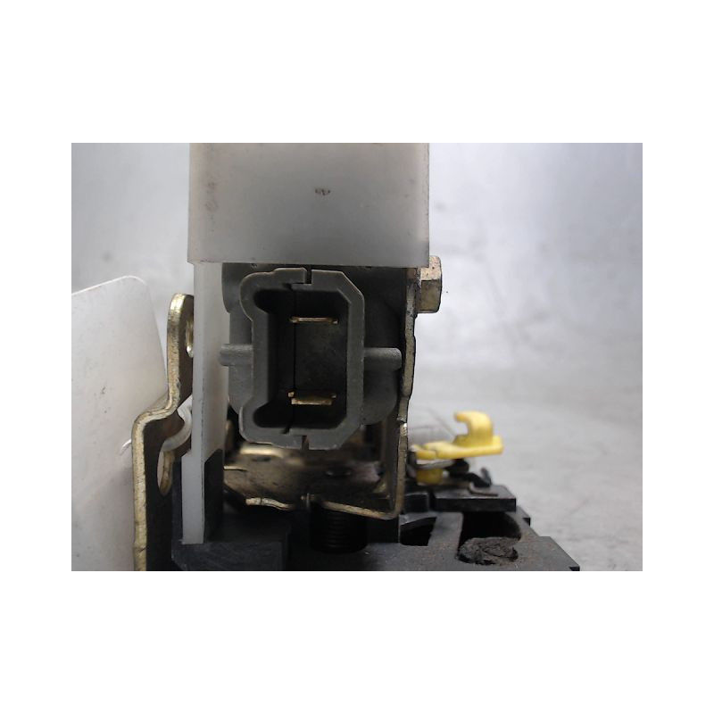 SYSTEME CONDAMNATION ARRIERE GAUCHE RENAULT CLIO II PH.1 98-2001