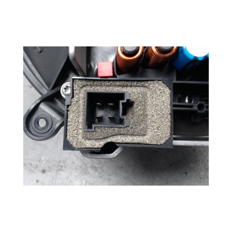 MOTEUR VENTILATEUR CHAUFFAGE MERCEDES CLASSE E 2002-