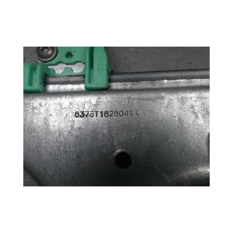 MECANISME+MOTEUR LEVE-GLACE AVANT DROIT RENAULT MODUS LONGUE 2008-