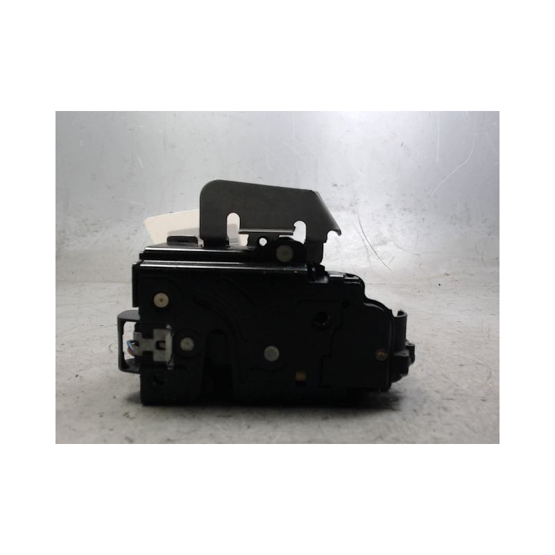 SYSTEME CONDAMNATION AVANT GAUCHE AUDI A4 2001-