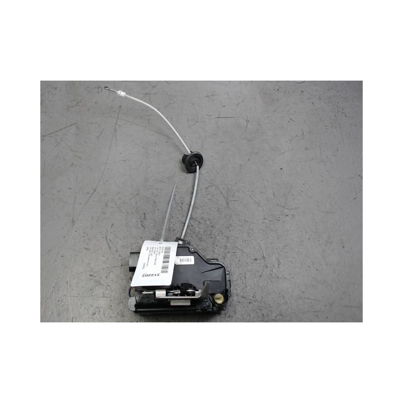 SYSTEME CONDAMNATION AVANT GAUCHE AUDI A4 2001-