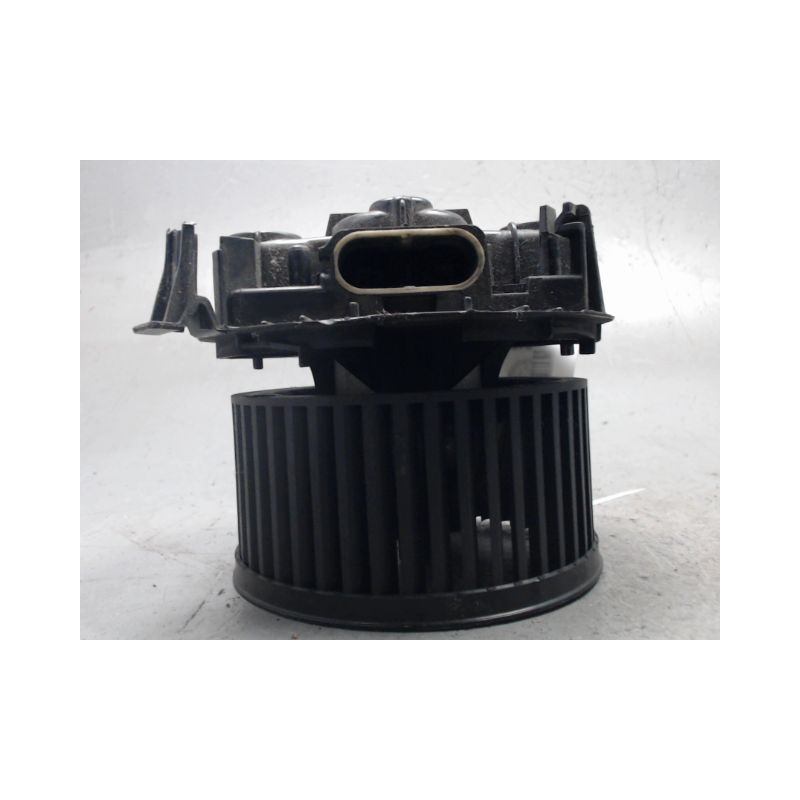 MOTEUR VENTILATEUR CHAUFFAGE RENAULT TWINGO 2 2007-