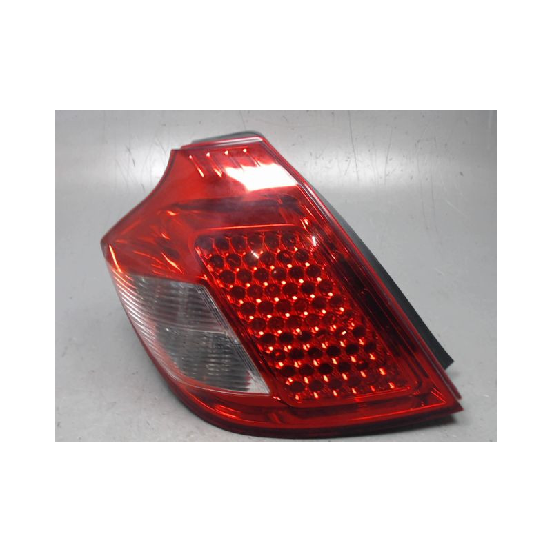 FEU ARRIERE GAUCHE  KIA CEE-D