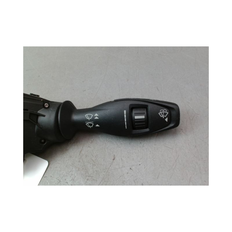 COMMANDE ESSUIE GLACE FORD FIESTA VI Phase 1 2008-2012