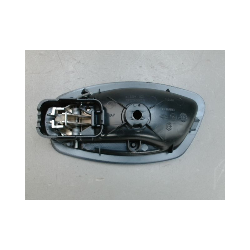 POIGNEE INTERIEURE PORTE AVANT DROIT RENAULT CLIO