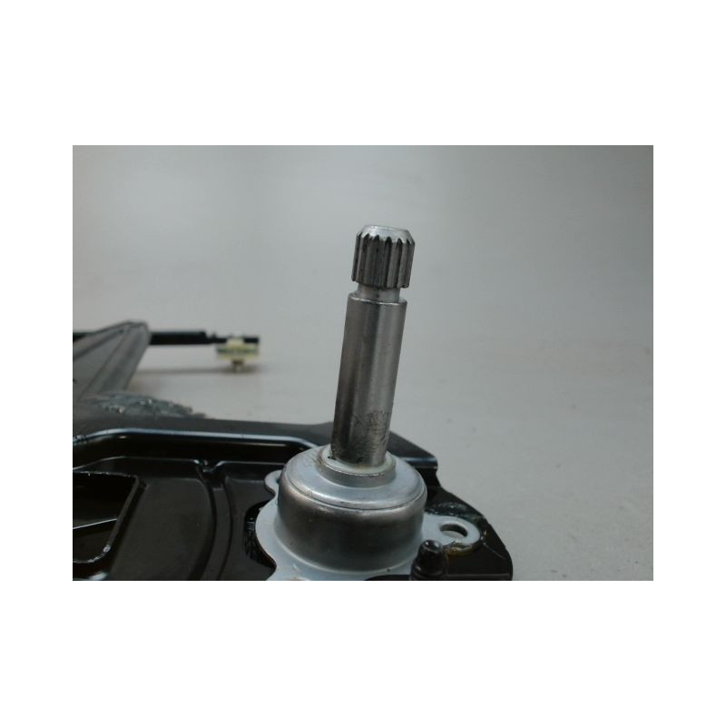 MECANISME LEVE-GLACE ARRIERE DROIT DACIA SPRING
