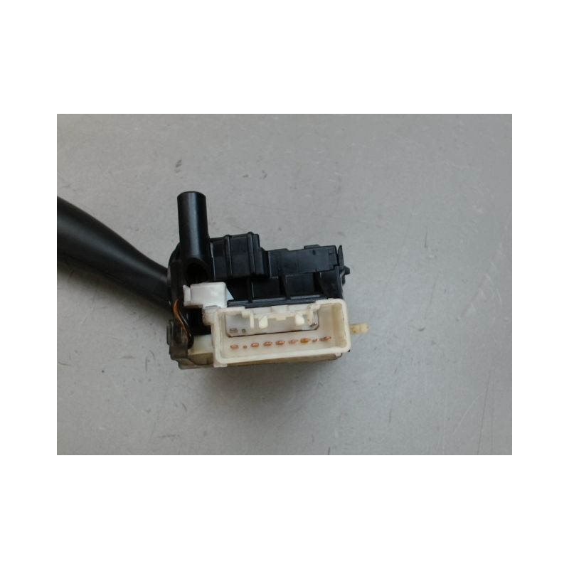 COMMANDE CLIGNOTANT TOYOTA YARIS