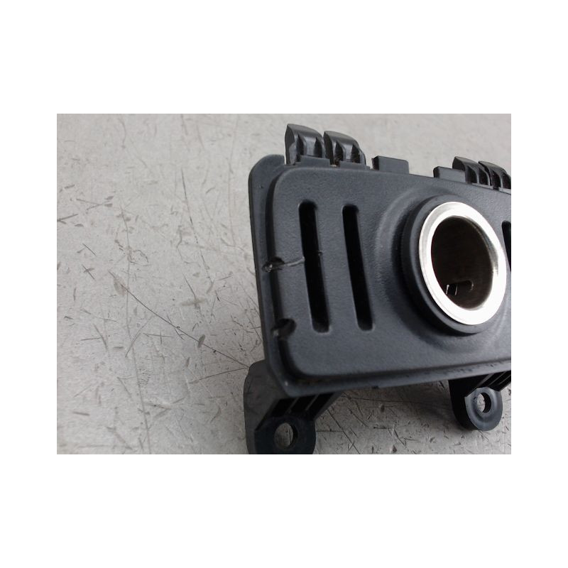 ALLUME CIGARE FORD G.C-MAX