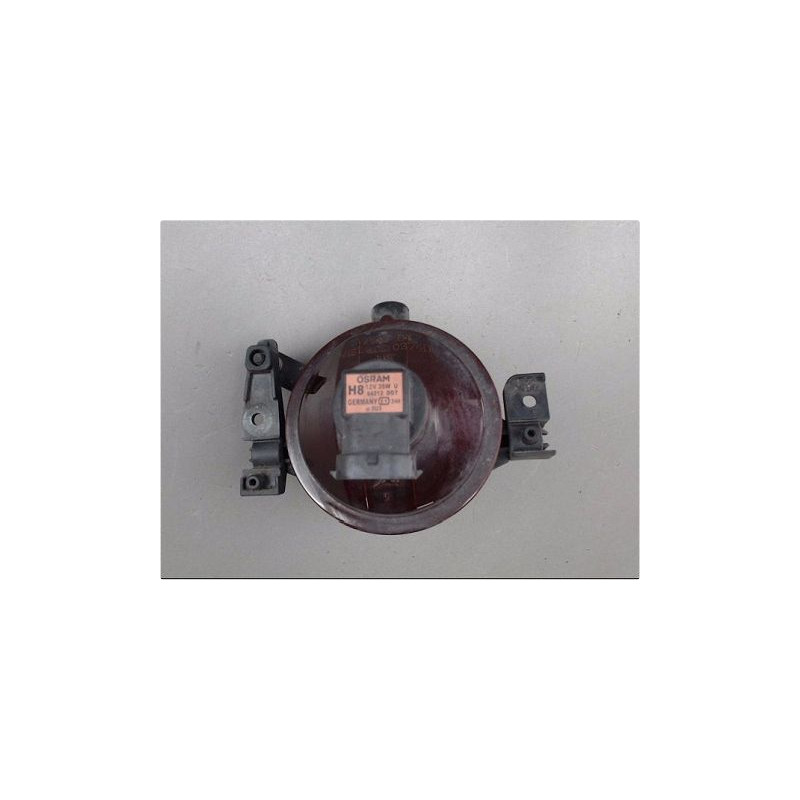 PHARE ANTIBROUILLARD AVANT DROIT FORD FOCUS 04-07