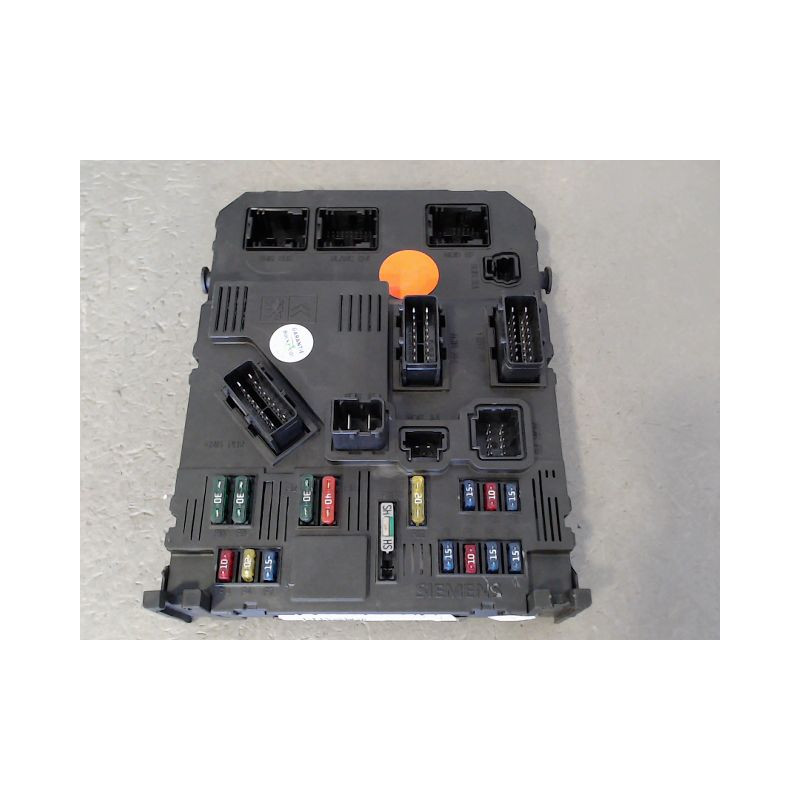 BOITIER GESTION HABITACLE PEUGEOT 206
