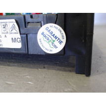 BOITIER GESTION HABITACLE PEUGEOT 206