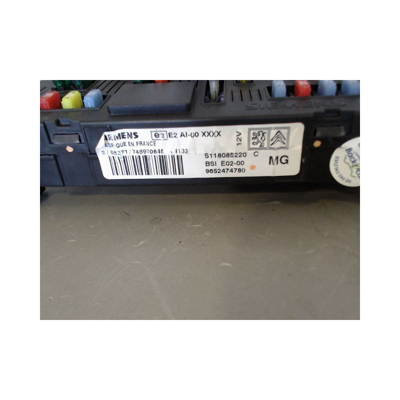 BOITIER GESTION HABITACLE PEUGEOT 206