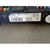 BOITIER GESTION HABITACLE PEUGEOT 206