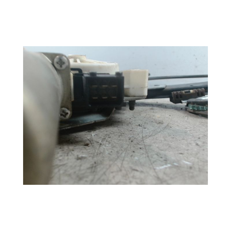 MECANISME+MOTEUR LEVE-GLACE AVANT DROIT SAAB 9-3 2007-