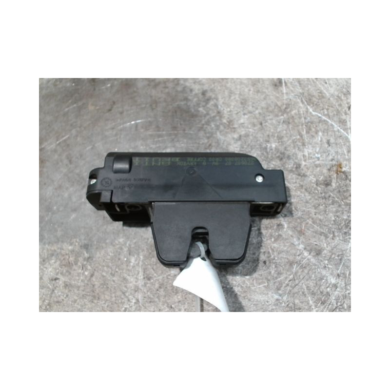 SERRURE COFFRE ARRIERE PEUGEOT 407