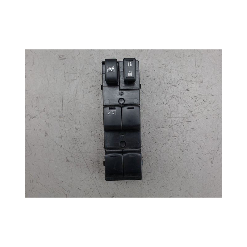 COMMANDE LEVE-GLACE PORTE AVG NISSAN NOTE
