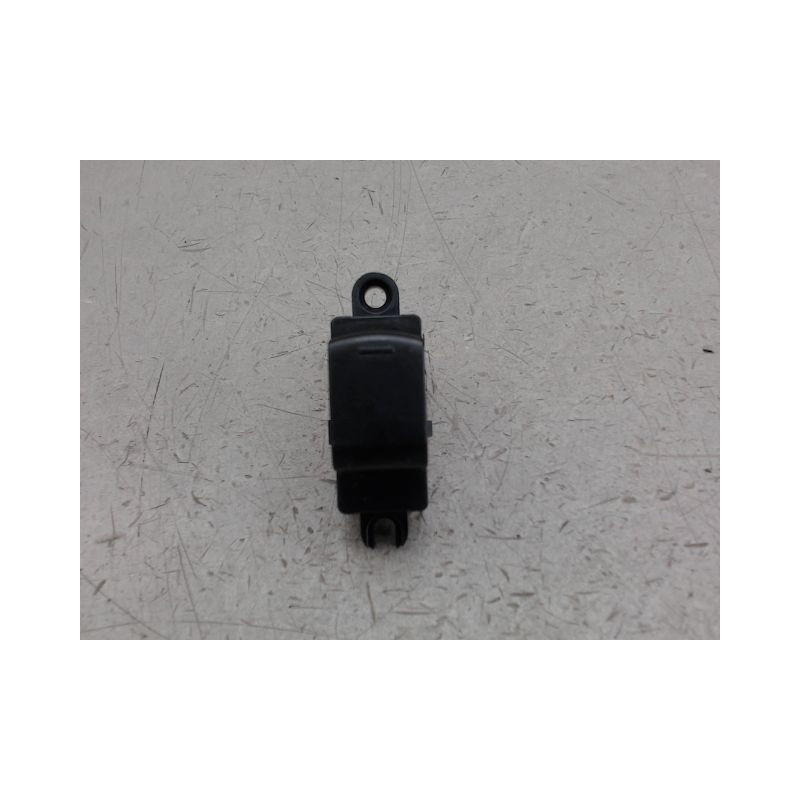 COMMANDE LEVE-GLACE PORTE ARG NISSAN NOTE