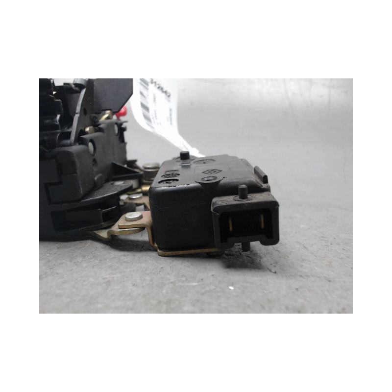 SYSTEME CONDAMNATION AVANT DROIT RENAULT TWINGO PH.3 2000-2007