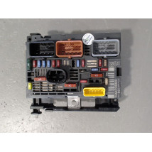 BOITE A FUSIBLES CITROEN C4 PICASSO