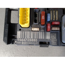BOITE A FUSIBLES CITROEN C4 PICASSO