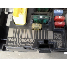 BOITE A FUSIBLES PEUGEOT 207 5P