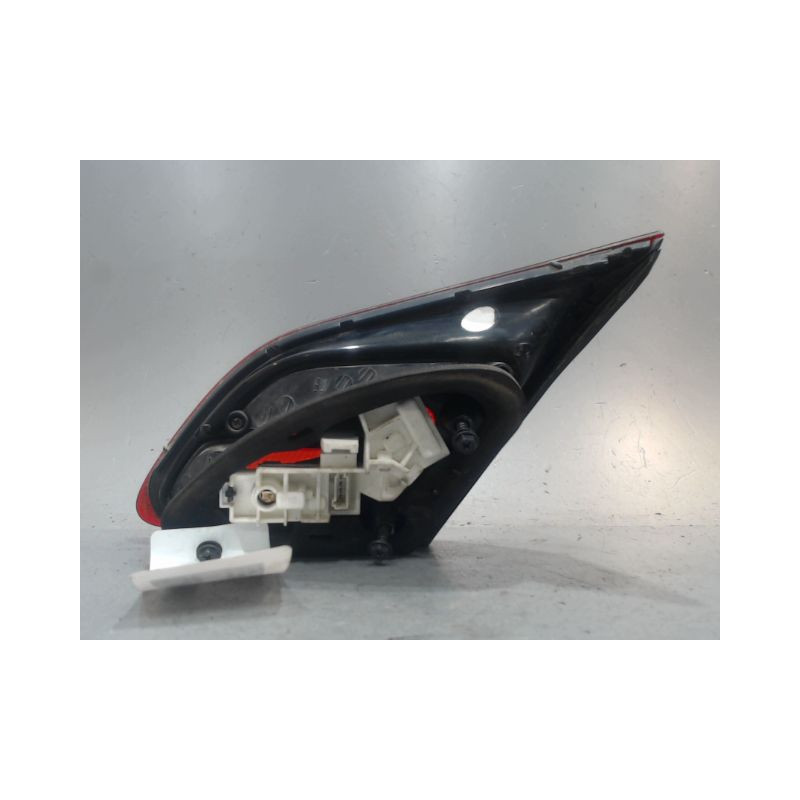FEU ARRIERE INTERIEUR GAUCHE OPEL ASTRA