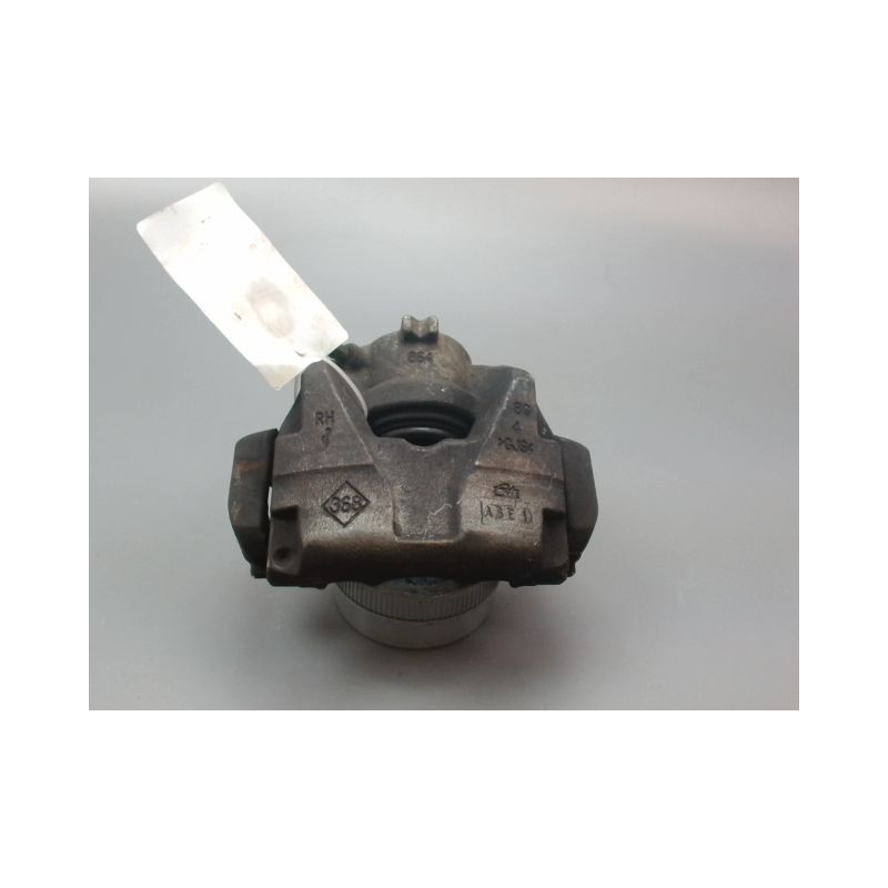 ETRIER DE FREIN AVANT DROIT DACIA DUSTER 2010-
