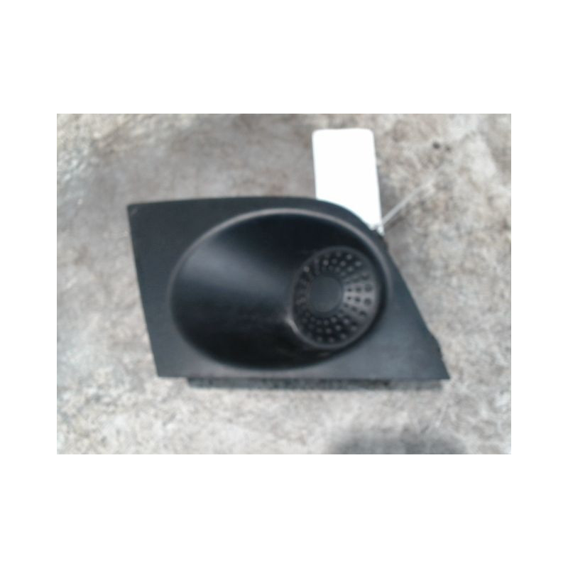 OBTURATEUR PHARE ADDITIONNEL PARE-CHOC AVG NISSAN TIIDA
