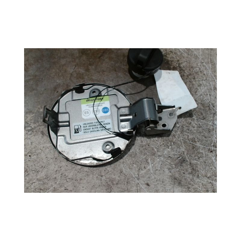 VOLET DE TRAPPE CARBURANT SUZUKI SPLASH