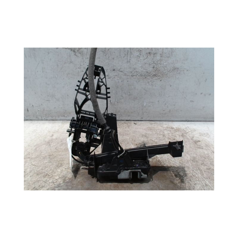 SYSTEME CONDAMNATION AVANT GAUCHE FORD FIESTA 2010-