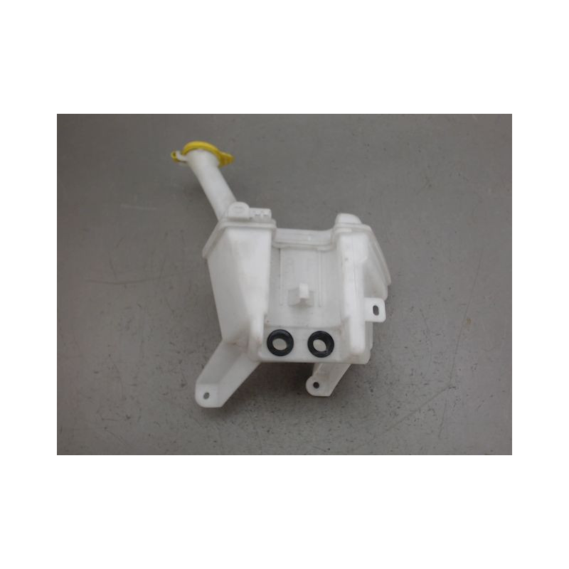 RESERVOIR LAVE-GLACE AVANT TOYOTA YARIS