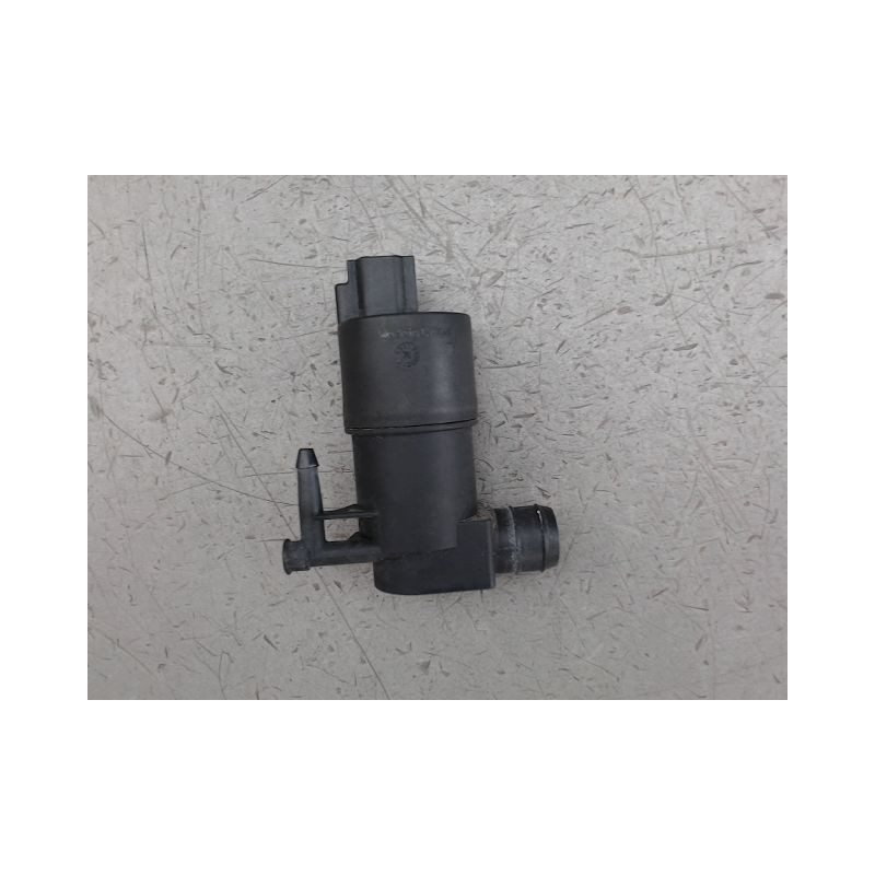POMPE LAVE-GLACE ARRIERE TOYOTA YARIS