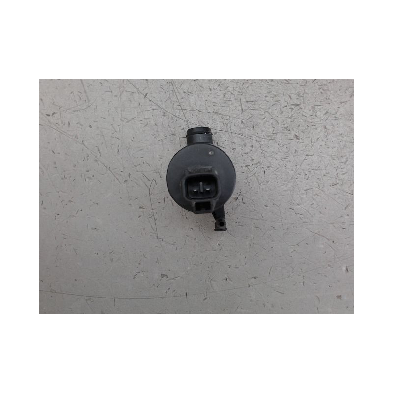 POMPE LAVE-GLACE ARRIERE TOYOTA YARIS
