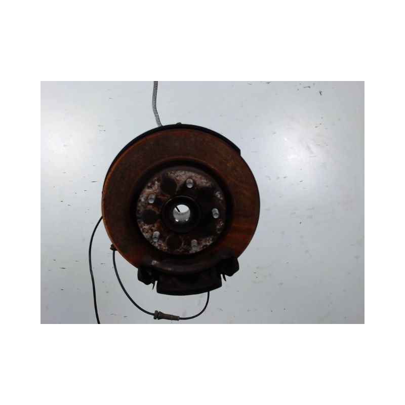 PIVOT AVANT GAUCHE NISSAN JUKE
