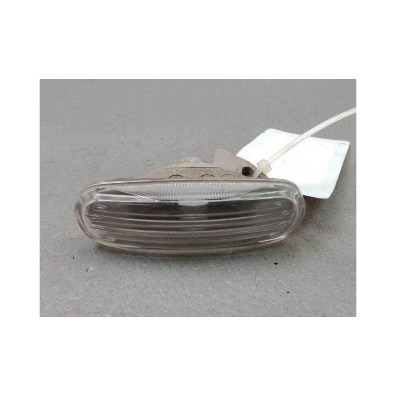 REPETITEUR AILE DROIT FIAT DOBLO BREAK I Phase 2 2006-2009
